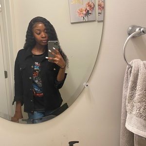 Meet your Posher, Mindy🤍